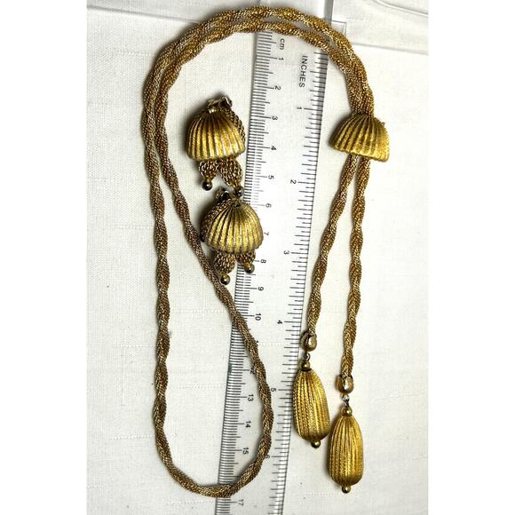 Hobe Gold Brushed Metal and Mesh Necklace Earrings Demi Parure RARE 1950-1960s - Picture 7 of 10